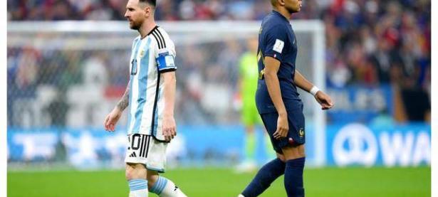 九游体育官方入口-英雄所见略同，足球场上的雄心壮志