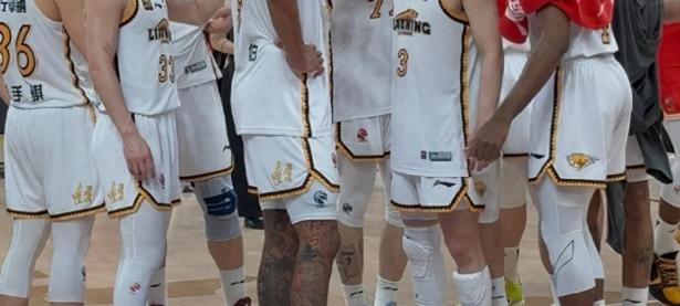 九游体育在线-湖南队遇上辽宁男篮，实力悬殊明显