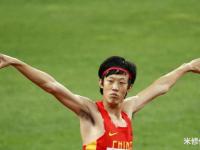 澳大利亚选手刷新自己个人最佳成绩的简单介绍