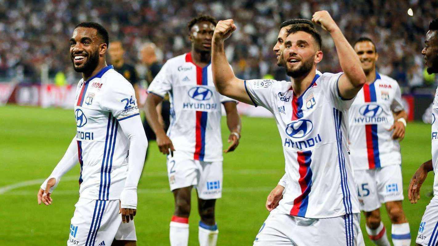 精彩一触即发!球队备战迎接重要比赛的简单介绍 精彩一触即发!球队备战迎接重要比赛的简单介绍