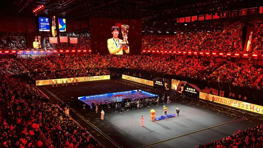 关于CBA球员在全明星周末赢得三项冠军，国内球迷热烈欢呼的信息