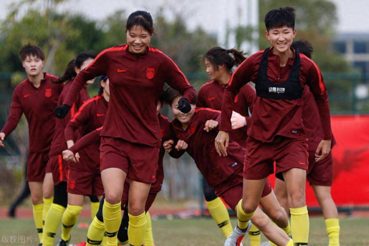 大洋洲女足体能训练全面展开，状态风声水起的简单介绍