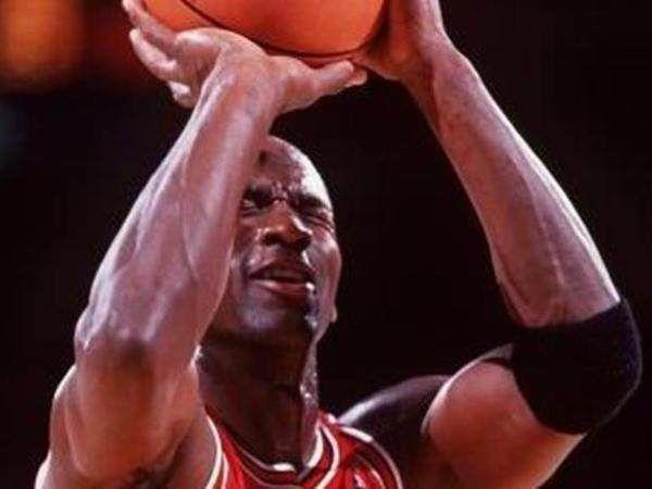 精准罚球带动球队在比赛中扭转局势