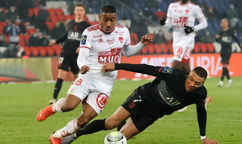 包含沃罗纳连续不败，欧战资格意外突围的词条