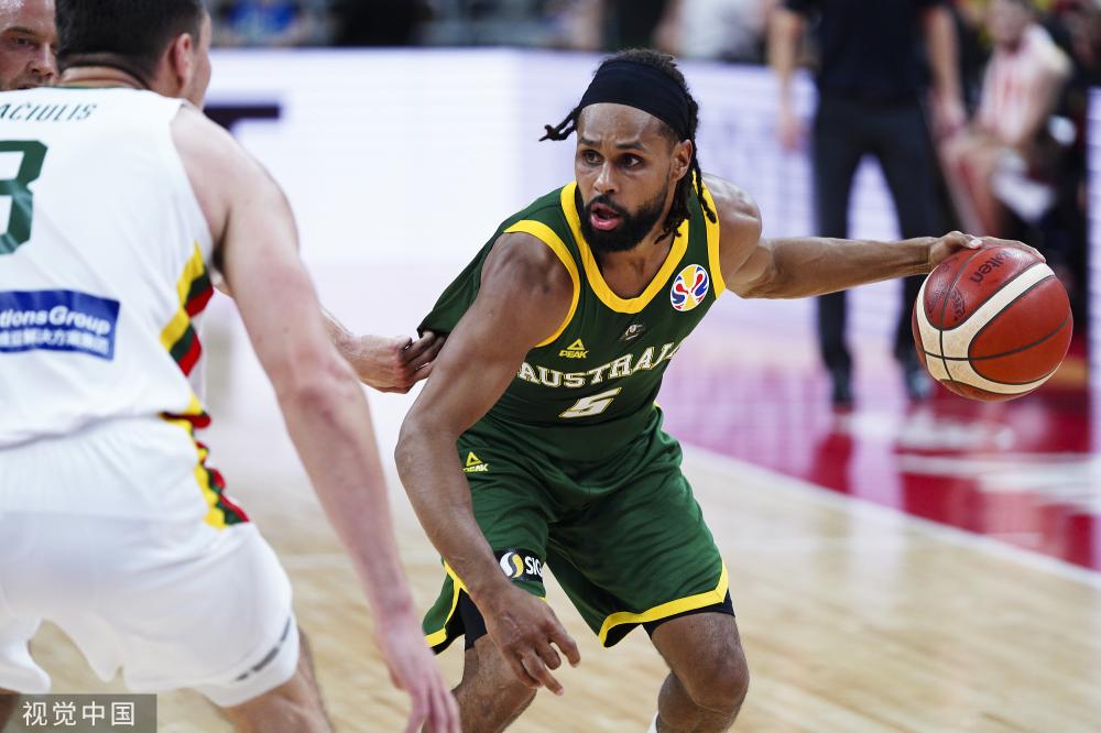 葡萄牙客场战胜立陶宛队，锁定小组头名位置的简单介绍