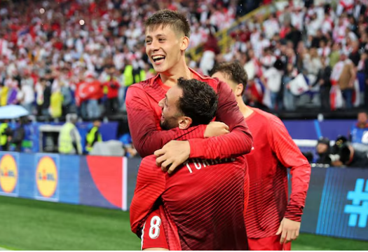 包含欧洲杯预选赛：荷兰大胜乌克兰，成功出线的词条