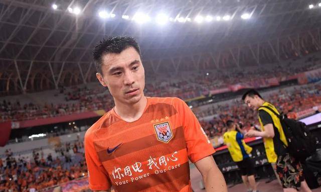 关于阿尔艾因冲击季军，年轻球员表现亮眼的信息