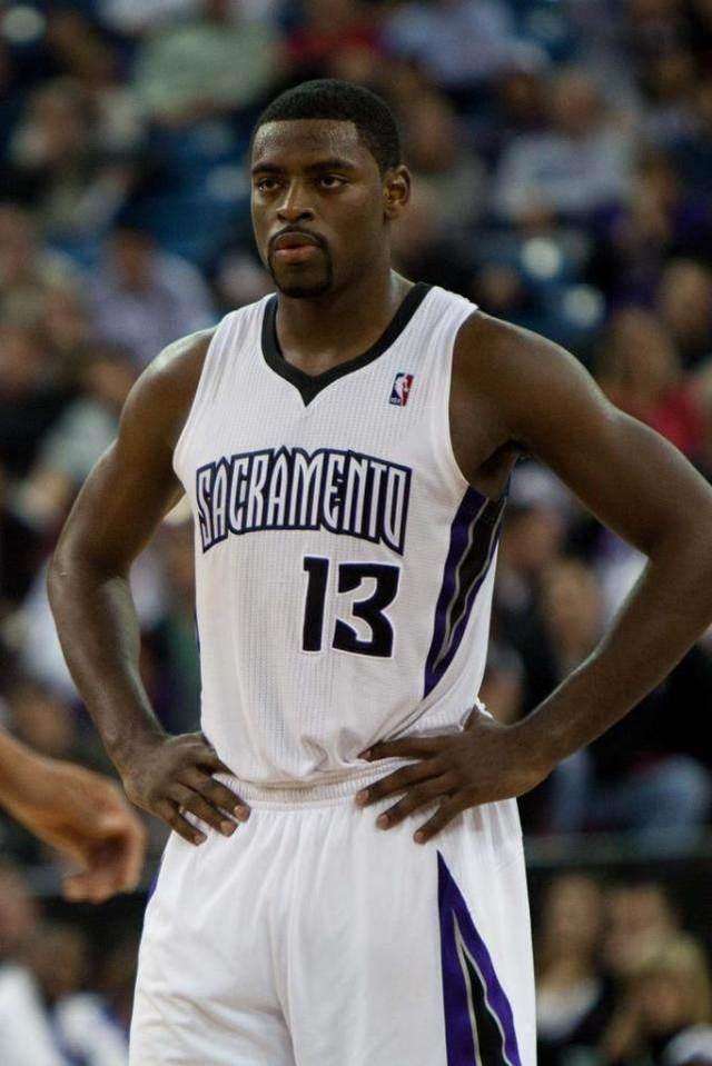 包含比赛中球员砍下至尊数据，完美发挥的词条