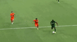 国安主场保持不败,久违的暖春春光 国安主场保持不败,久违的暖春春光