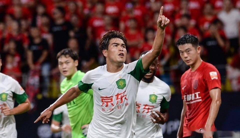 国安主场保持不败,久违的暖春春光 国安主场保持不败,久违的暖春春光