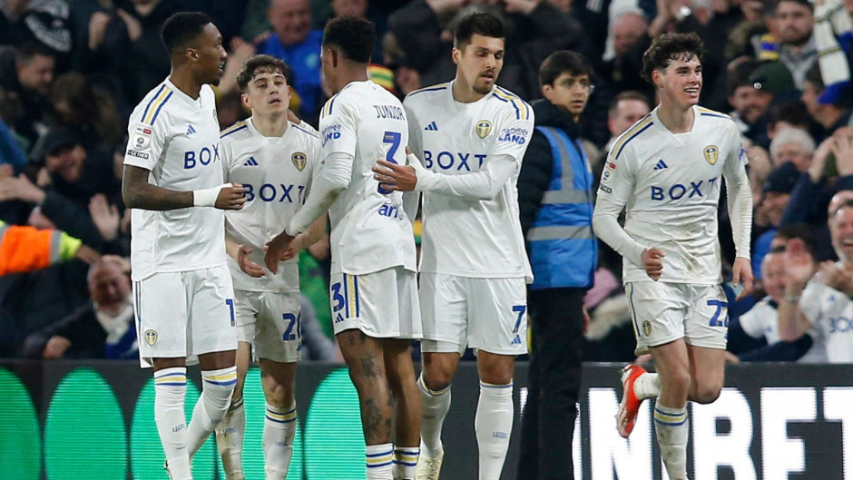 利兹联客场保持不败，进步争议逐渐平息