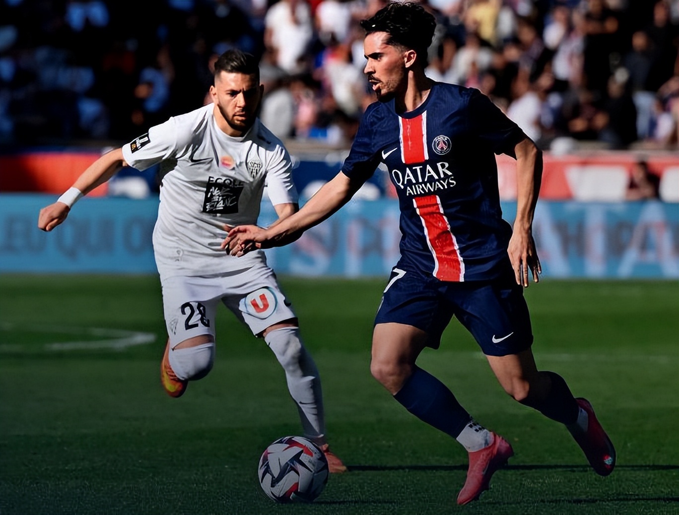 巴黎圣日耳曼逆转胜出，力压对手实现逐鹿的简单介绍