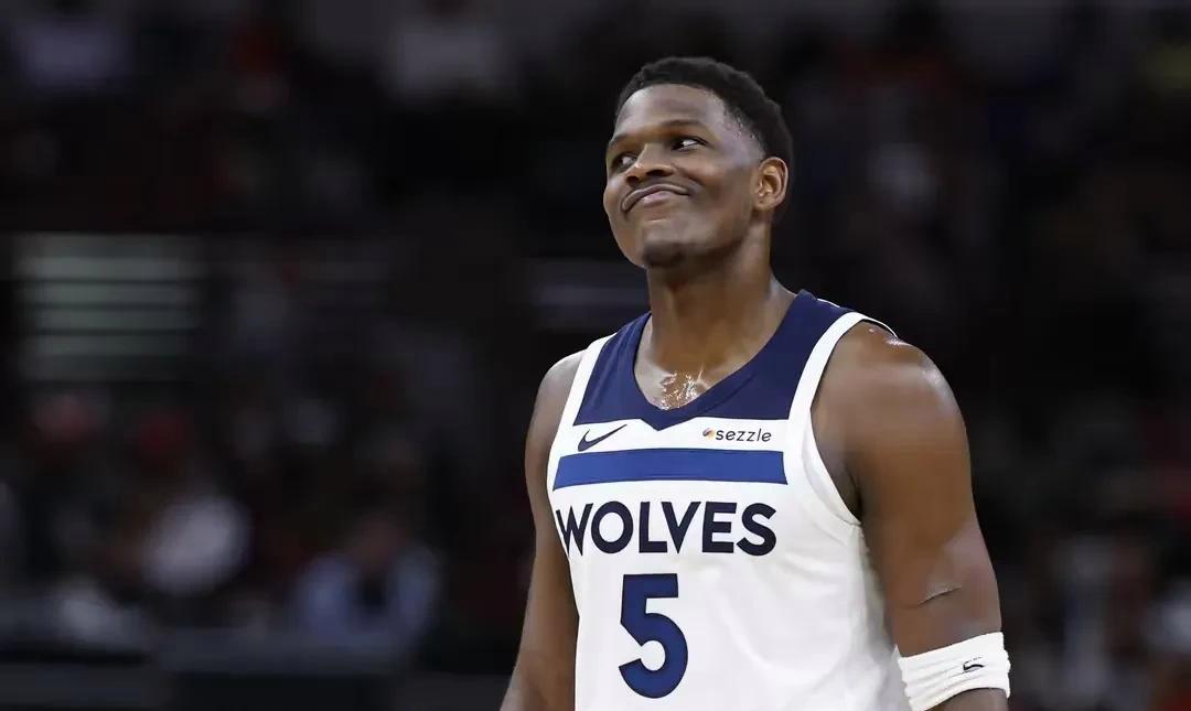 关于森林狼逆转太阳,安东尼33分的信息 关于森林狼逆转太阳,安东尼33分的信息